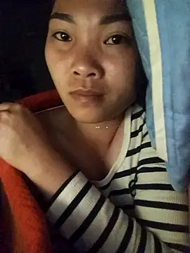 Snapshot of Lovebaby-love chatting on December 2, 2025, 2:56 pm Lovebaby-love online show from December 2, 2025, 2:56 pm