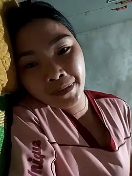 Snapshot of Lovebaby-love chatting on April 8, 2026, 7:30 am Lovebaby-love online show from April 8, 2026, 7:30 am