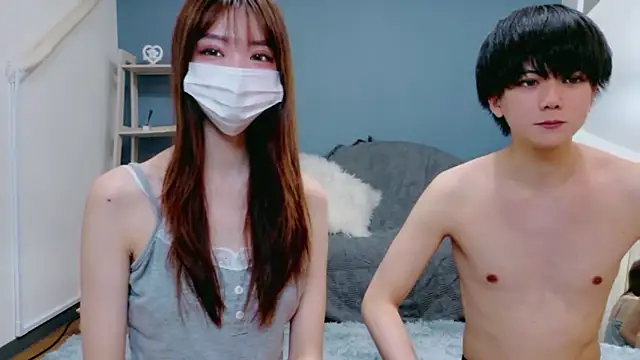 Sana-jpn online show from April 12, 2026, 9:36 am