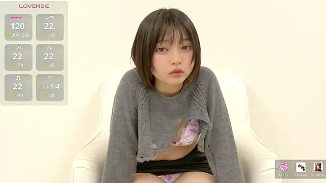 Snapshot of -Yoru- chatting on May 25, 2026, 10:21 am -Yoru- online show from May 25, 2026, 10:21 am