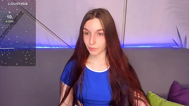 Snapshot of Eva__Blare chatting on November 17, 2025, 2:17 am Eva Blare online show from November 17, 2025, 2:17 am