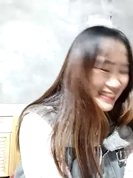 emini-xx online show from November 27, 2025, 10:06 am