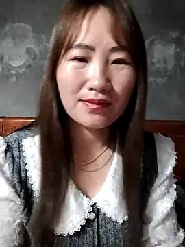 emini-xx online show from February 22, 2026, 1:51 am