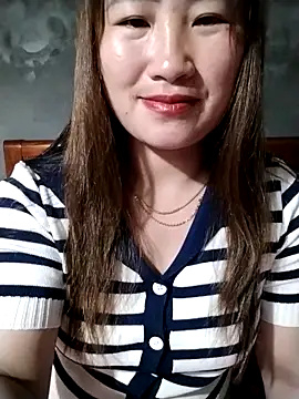 emini-xx online show from March 21, 2026, 12:54 pm