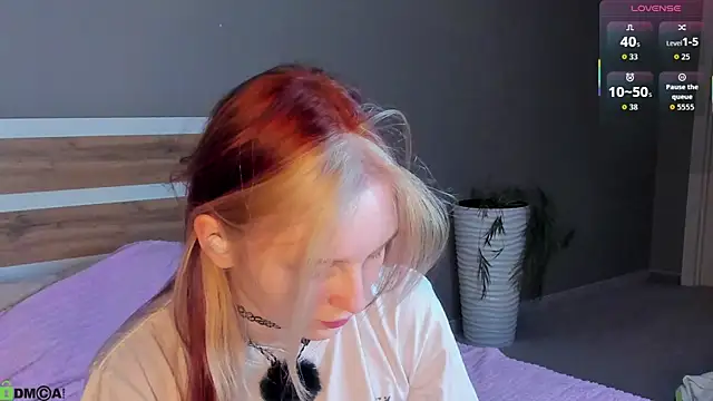 Snapshot of AngelWisee chatting on June 10, 2026, 3:18 am AngelWisee online show from June 10, 2026, 3:18 am