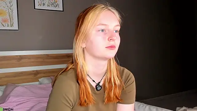 Snapshot of AngelWisee chatting on July 8, 2026, 3:11 am AngelWisee online show from July 8, 2026, 3:11 am