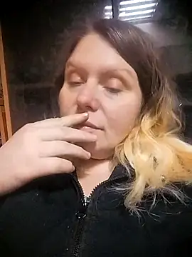 Lana-murr online show from March 26, 2026, 6:35 pm