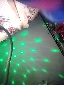 Lana-murr online show from April 13, 2026, 4:12 pm