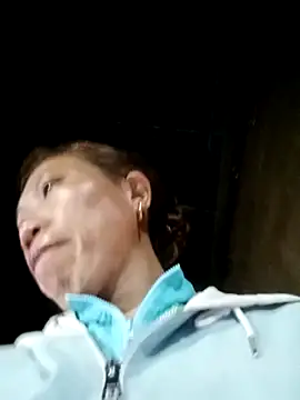 bella-la online show from February 17, 2026, 12:40 am