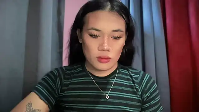 untouchable mia online show from November 29, 2025, 12:57 am