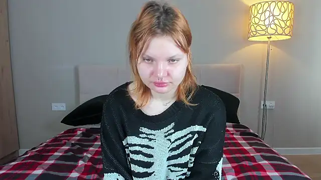 babyyullii online show from April 24, 2026, 1:41 am