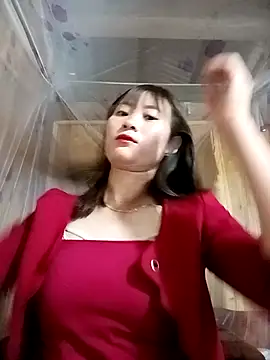 Em xinh01 online show from November 11, 2025, 3:06 am