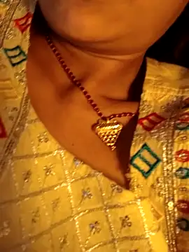 Snapshot of Homa6060 chatting on December 2, 2025, 9:47 am Homa6060 online show from December 2, 2025, 9:47 am