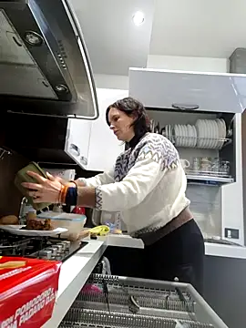 Piediniecollant online show from January 19, 2026, 11:14 am