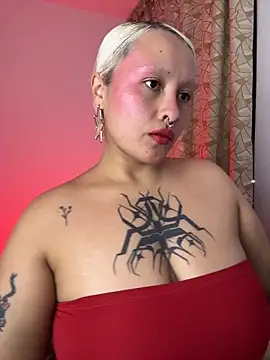 pinkbaddie777 online show from November 27, 2025, 4:25 am