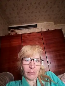 Georgette466 online show from April 19, 2026, 8:02 am