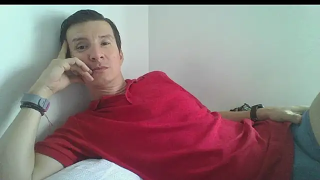 carliesexyman online show from November 14, 2025, 3:11 pm
