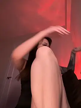 KissMeSashaPlz online show from November 30, 2025, 9:08 pm