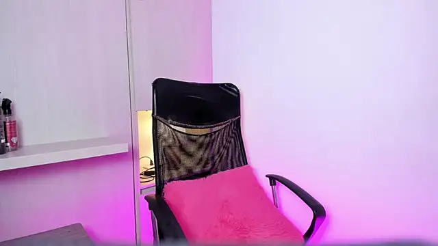 GabyMason  online show from December 20, 2025, 6:04 pm