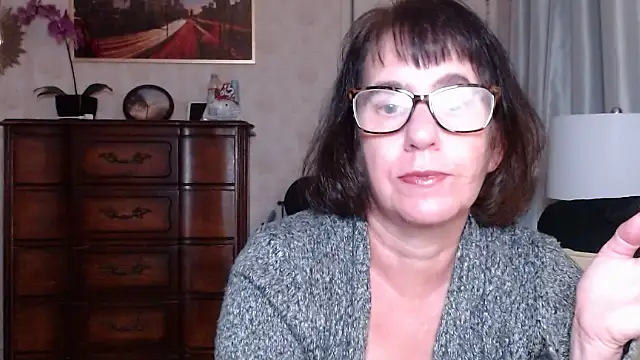 BigbustedBrenda online show from December 2, 2025, 6:36 pm