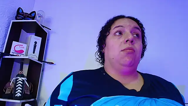 Natasha Amber online show from November 7, 2025, 12:49 pm