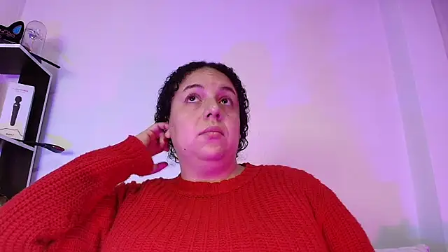 Natasha Amber online show from November 24, 2025, 2:50 pm