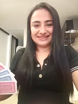 solandrea online show from November 2, 2025, 9:17 pm