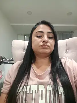 solandrea online show from November 27, 2025, 12:02 am