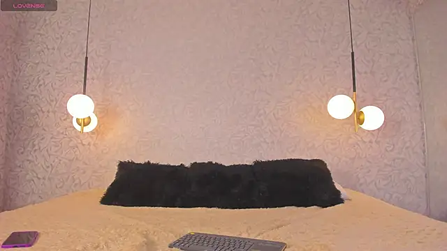 Ayrix angels online show from November 14, 2025, 8:29 pm