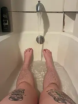 Fattysloth online show from November 12, 2025, 1:50 am