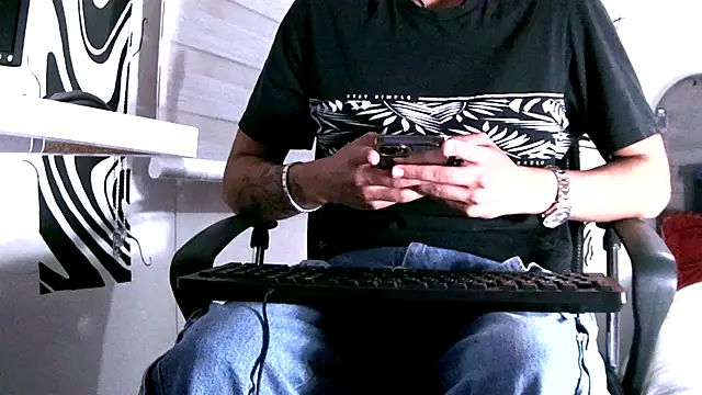 kai storm420 online show from October 30, 2025, 6:15 am