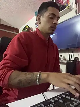 kai storm420 online show from November 10, 2025, 11:04 pm