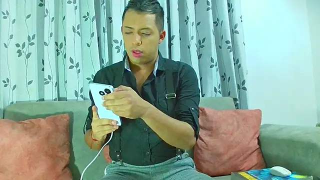 Mike Fetiche online show from November 20, 2025, 6:13 am