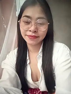 Bamboo-niee123 online show from February 13, 2026, 4:47 pm