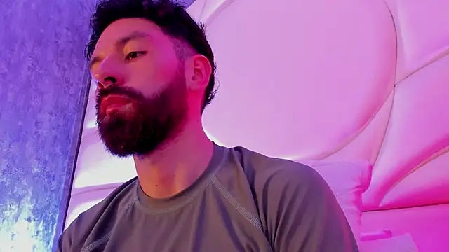 jackfoden01 online show from November 29, 2025, 4:26 am