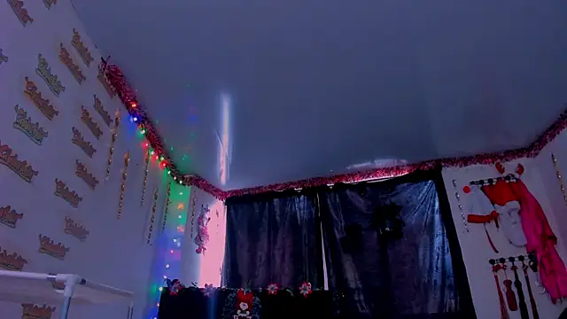 selenesaenz online show from November 10, 2025, 11:53 am