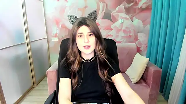 DemmyRose online show from December 3, 2025, 7:56 pm