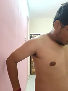 Snapshot of playboy210600 chatting on January 14, 2026, 6:35 pm playboy210600 online show from January 14, 2026, 6:35 pm