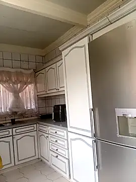 ThickLeeyanaXX online show from November 28, 2025, 1:25 pm