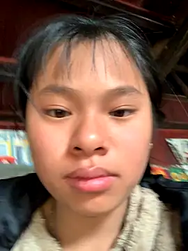 huttonmay358 online show from November 28, 2025, 1:08 am