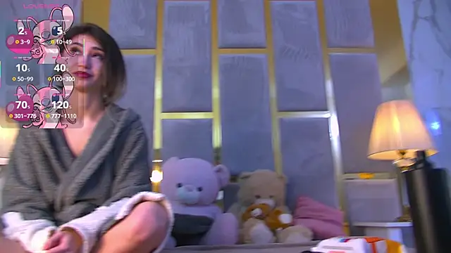 KimDesiree online show from April 22, 2026, 2:18 pm