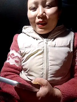 yoyo-mi online show from December 16, 2025, 3:00 am