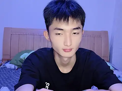 N228 online show from November 11, 2025, 10:15 am