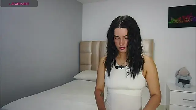 phiamat online show from April 21, 2026, 11:07 pm