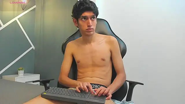 Niick Carter online show from November 25, 2025, 10:54 pm