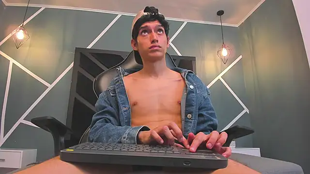 Niick Carter online show from December 2, 2025, 11:11 pm