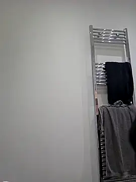 SXCAlice online show from November 28, 2025, 1:36 pm