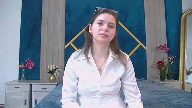 MisteryBlush online show from November 21, 2025, 1:10 pm