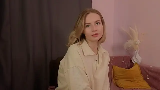 BaileyBernos online show from November 3, 2025, 9:32 am