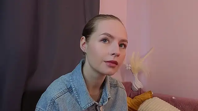 BaileyBernos online show from November 10, 2025, 9:19 am